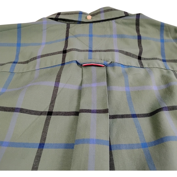Tommy Hilfiger Green with Blue and Black Stripes Casual Button Down Shirt, XL - Picture 9 of 10